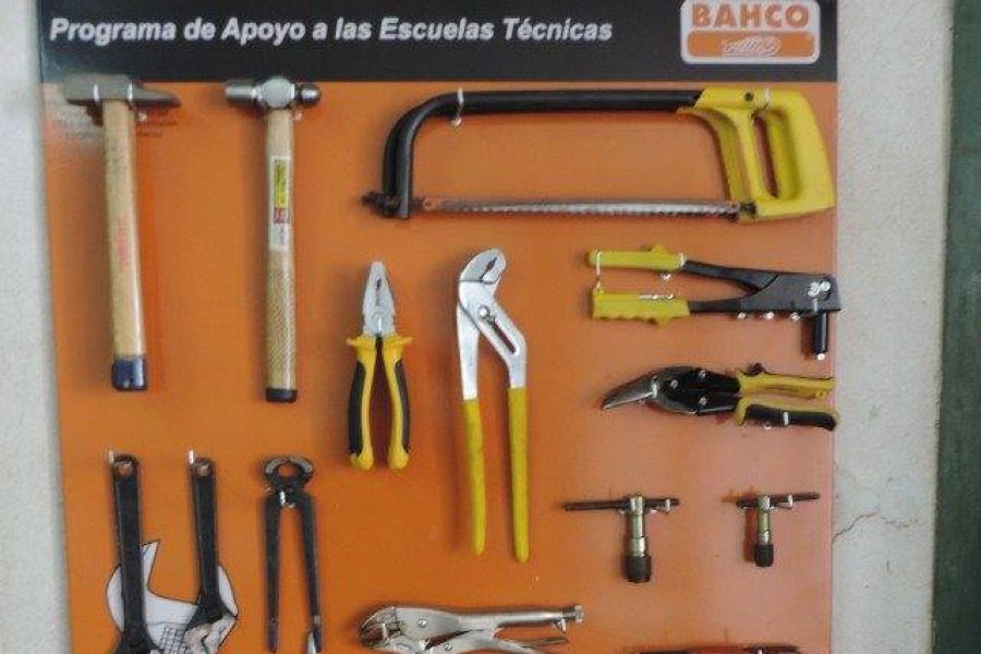 Nuevo taller de la EETP 298 - Foto FM Spacio