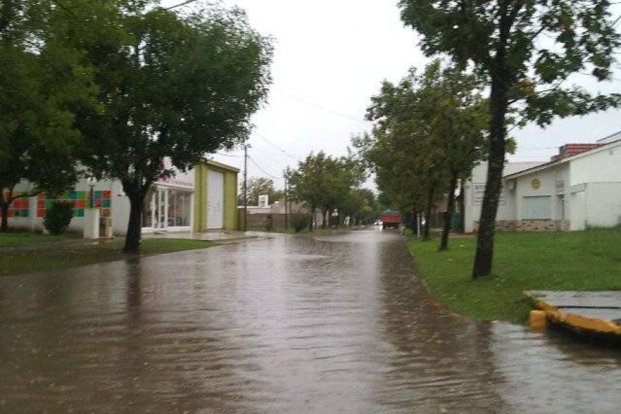 Anegamiento por lluvia en SJN - Foto FM Spacio