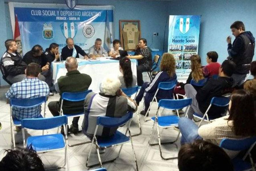 Asamblea CSyDA - Foto FM Spacio