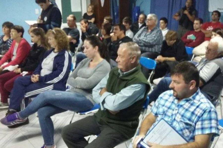 Asamblea CSyDA - Foto FM Spacio