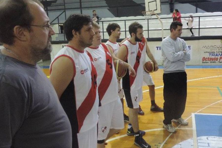 Basquet Alma Jrs. vs CAF - Foto FM Spacio