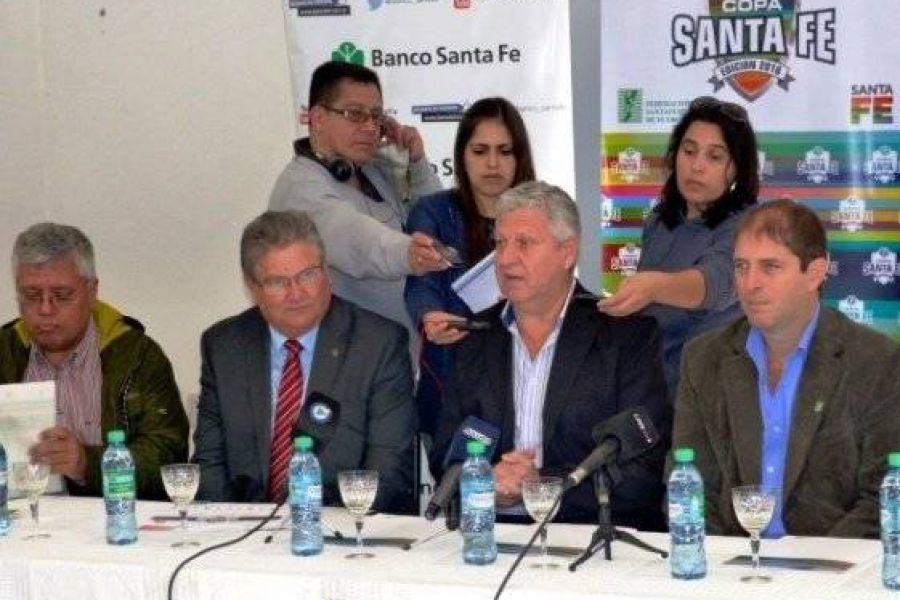 Conferencia Copa Santa Fe en la LEF - Foto ECDO