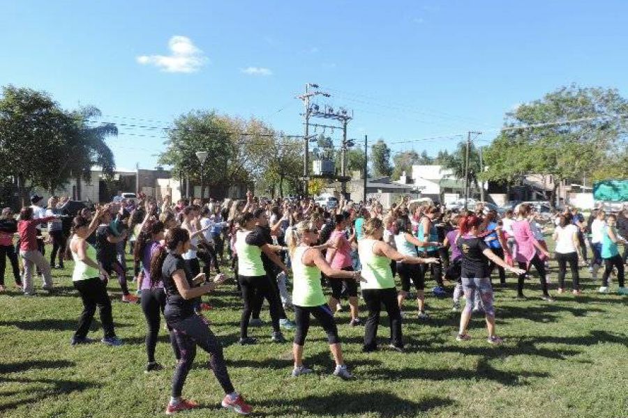 Zumba solidario - Foto Red Solidaria Franck