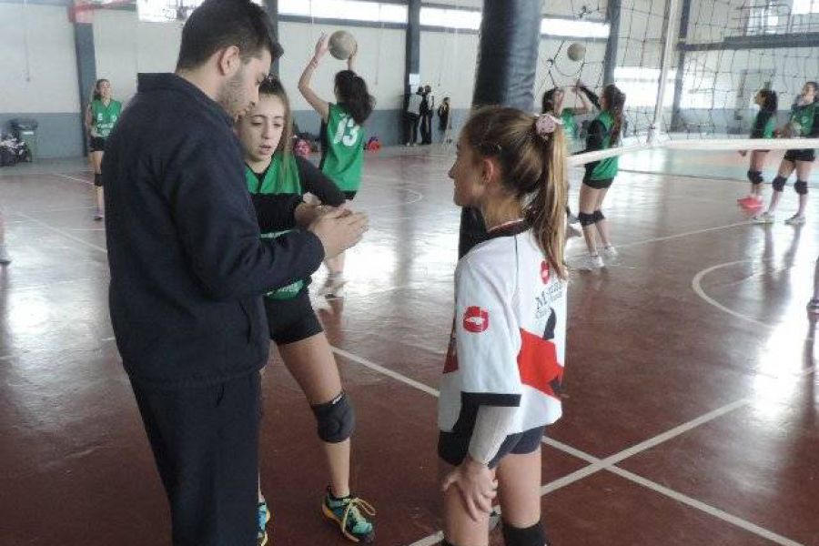 Voley Sub 15 CAF - Foto FM Spacio