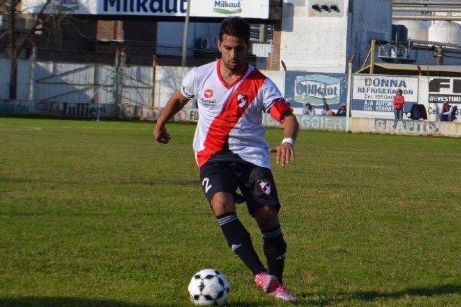 LEF Primera CAF vs CAL - Foto FM Spacio