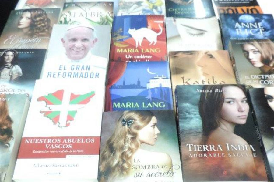 Libros de la Biblioteca - Foto FM Spacio