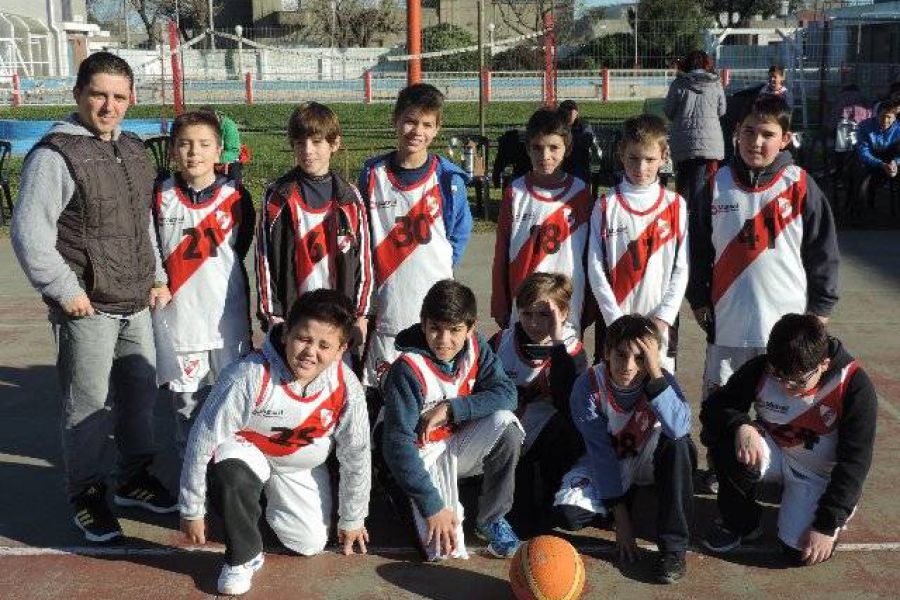 Encuentro de Basquet en el CAF - Foto FM Spacio