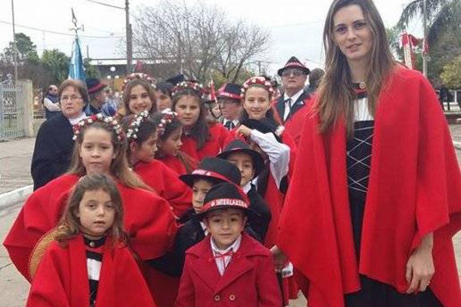 Fiesta del Folklore Suizo - Foto Ma. del Carmen Oggier