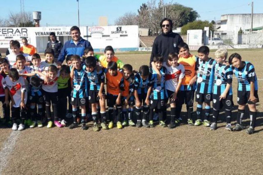 LEF Inferiores CSyDA vs CAF Jrs. - Foto FM Spacio