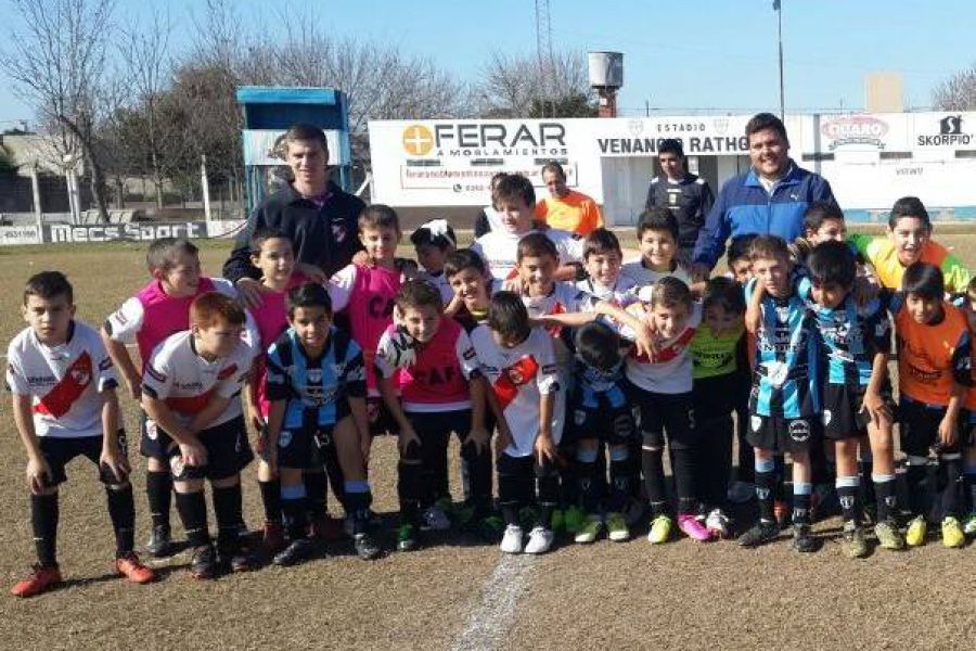 LEF Inferiores CSyDA vs CAF Jrs. - Foto FM Spacio