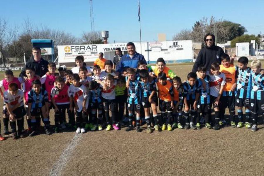 LEF Inferiores CSyDA vs CAF Jrs. - Foto FM Spacio