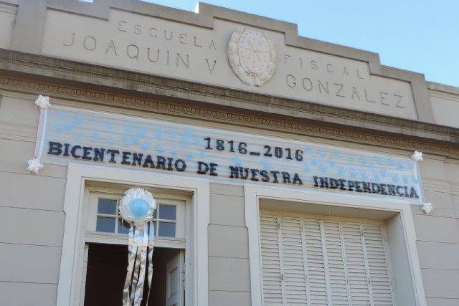 Actos Bicentenario de la Independecia - Foto FM Spacio