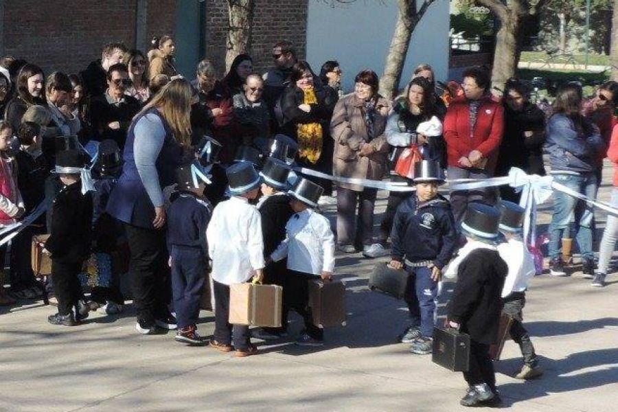 Actos Bicentenario de la Independecia - Foto FM Spacio