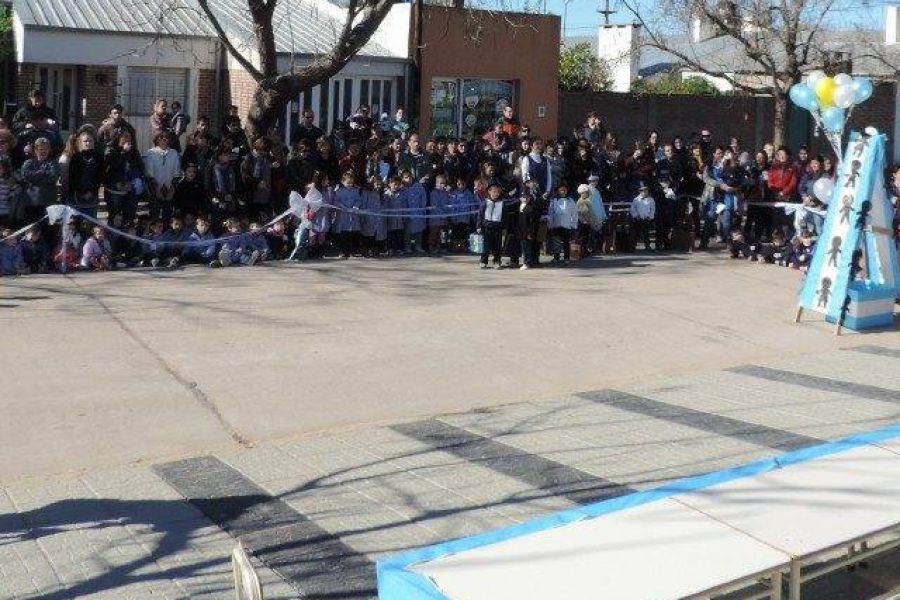 Actos Bicentenario de la Independecia - Foto FM Spacio