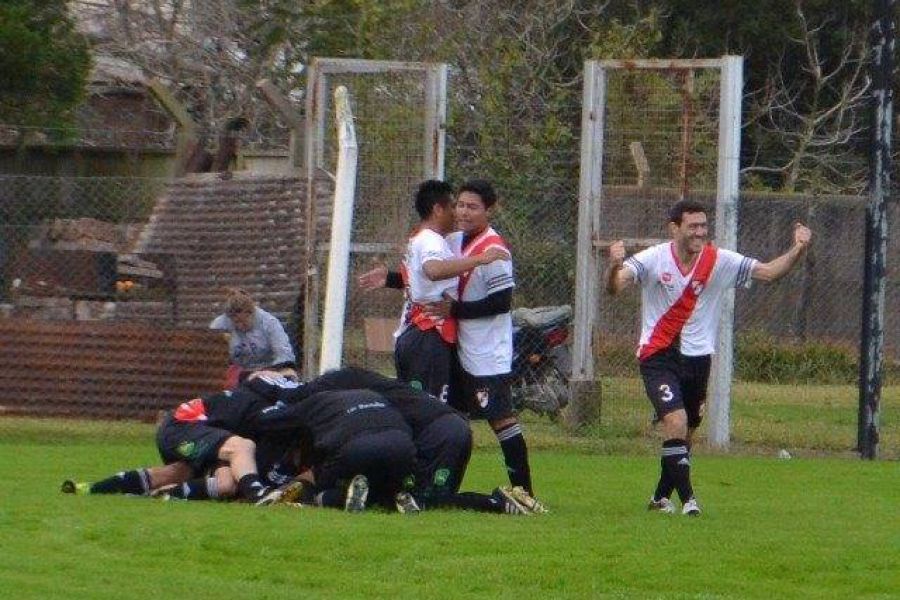 LEF Tercera CAySSM vs CAF - Foto FM Spacio