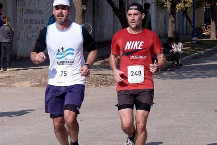 Maratón del Bicentenario SJN - Foto Maratonistas Santafecinos