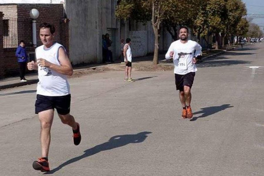 Maratón del Bicentenario SJN - Foto Maratonistas Santafecinos