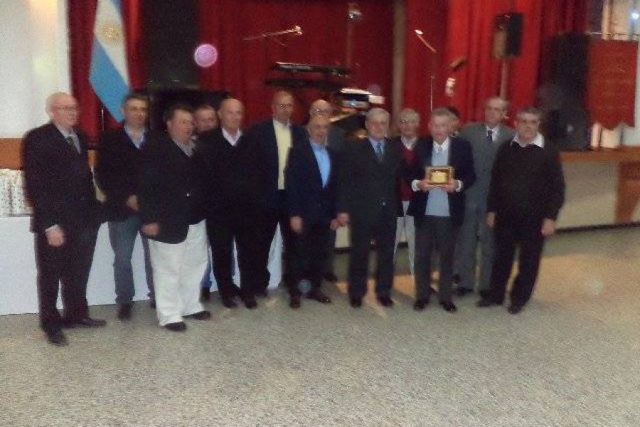 Cena aniversario La Fraternal - Foto FM Spacio