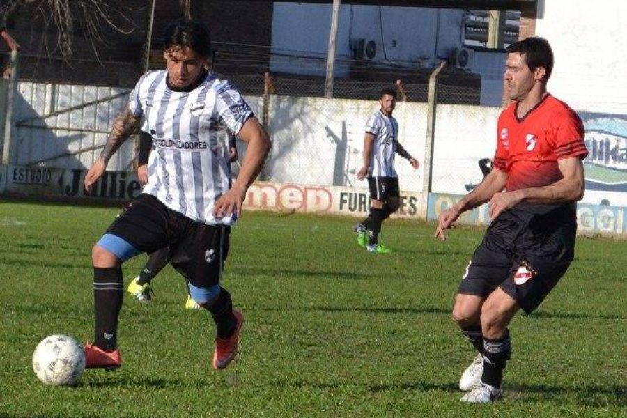 LEF Primera CAF vs USD - Foto FM Spacio