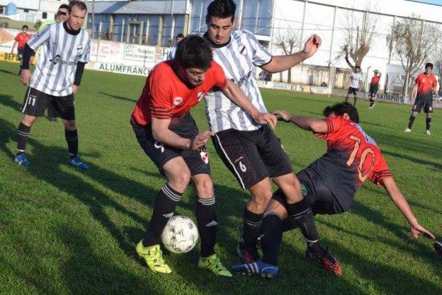 LEF Primera CAF vs USD - Foto FM Spacio