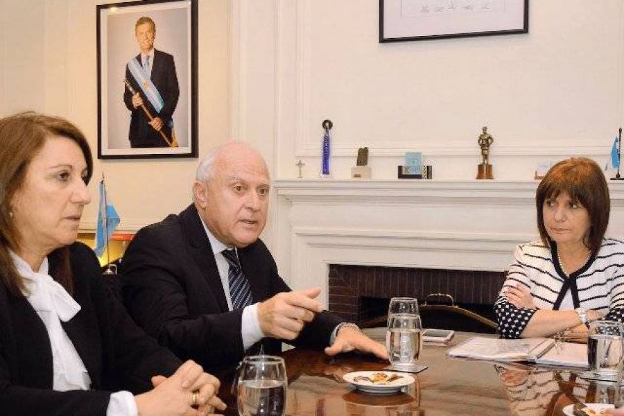 Coordinan acciones conjuntas de seguridad