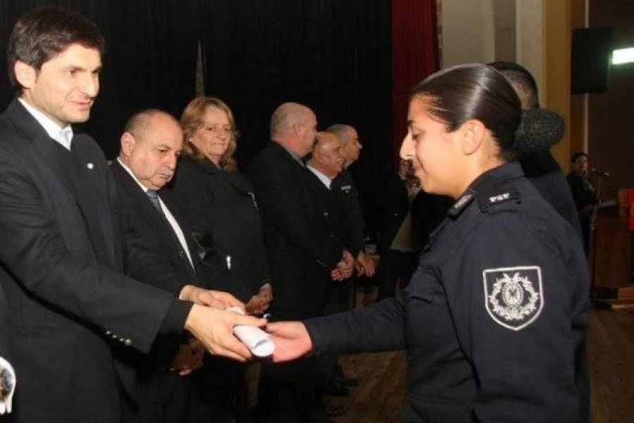 Pullaro con Policias - Foto Prensa GSF