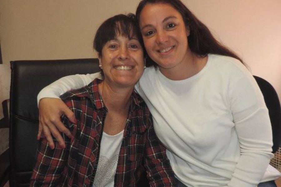 Patricia Cheirano y Vanina Mancuello - Foto FM Spacio