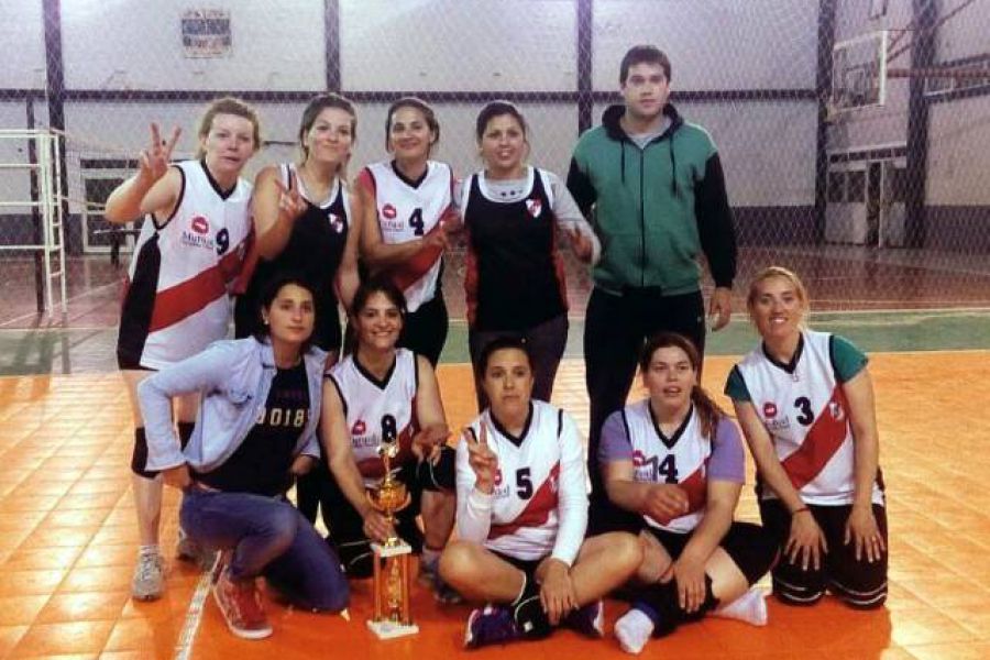 Mami Voley CAF