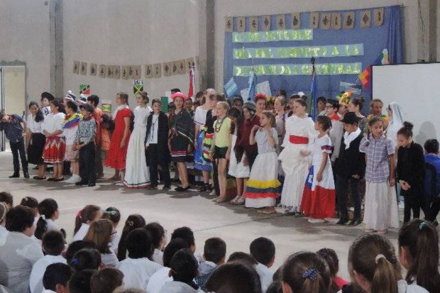 Acto Diversidad Cultural - Foto FM Spacio