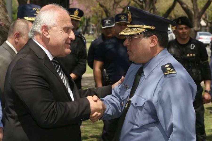 Camionetas para Policia - Foto Prensa GSF