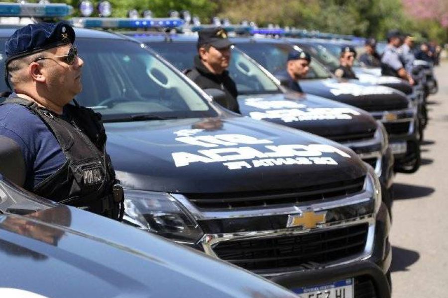 Camionetas para Policia - Foto Prensa GSF