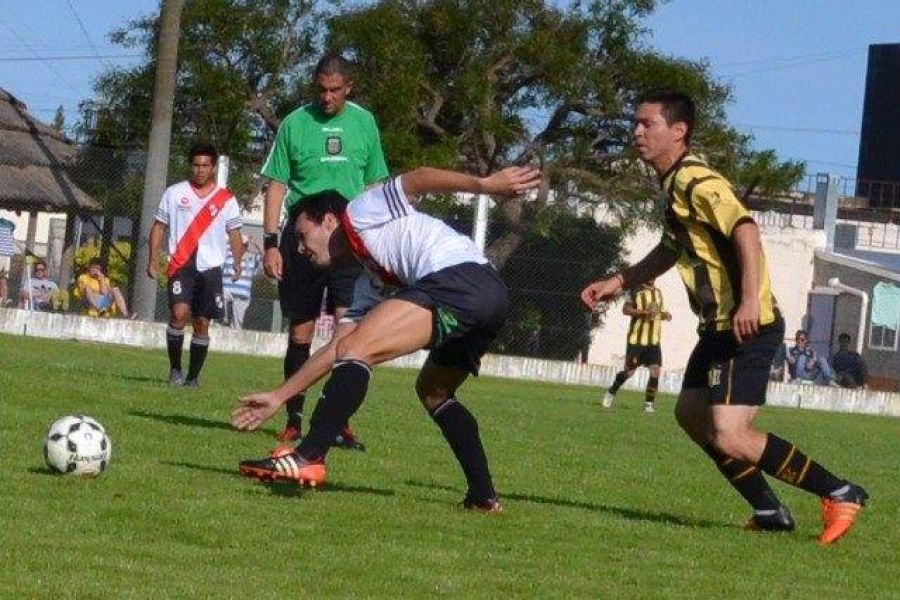 LEF Primera CAF vs CAP - Foto FM Spacio
