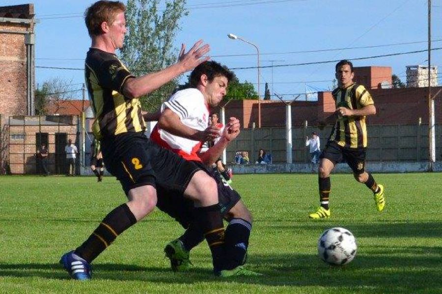 LEF Primera CAF vs CAP - Foto FM Spacio