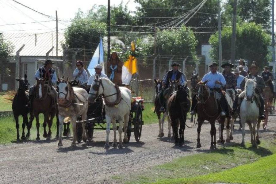 Cabalgata por la Fe y Union de los Pueblos - Foto FM Spacio