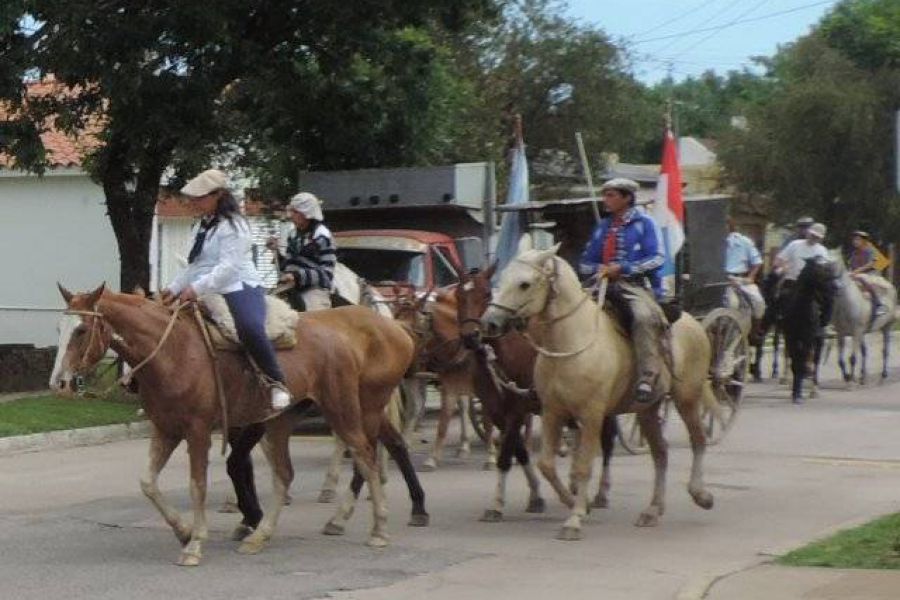 Cabalgata por la Fe y Union de los Pueblos - Foto FM Spacio