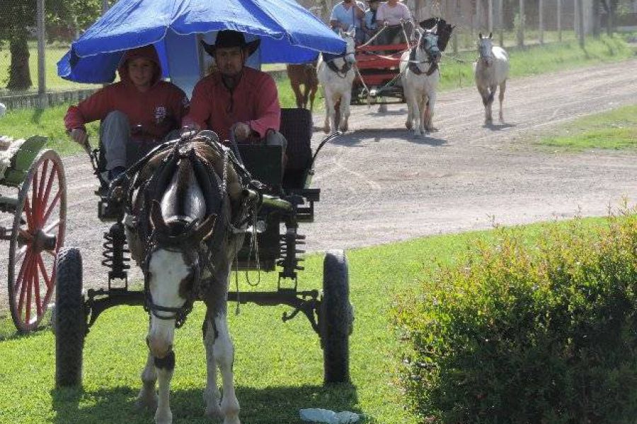 Cabalgata por la Fe y Union de los Pueblos - Foto FM Spacio