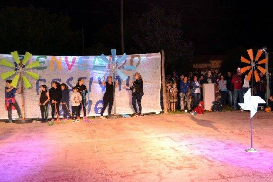 Velada anual Escuela 321 - Foto FM Spacio