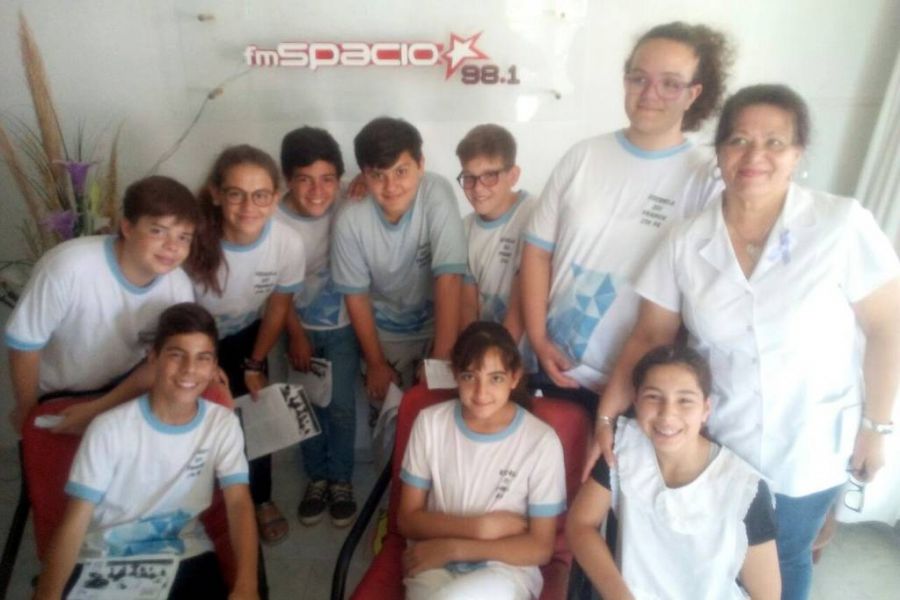 Alumnos de 7° - Foto FM Spacio