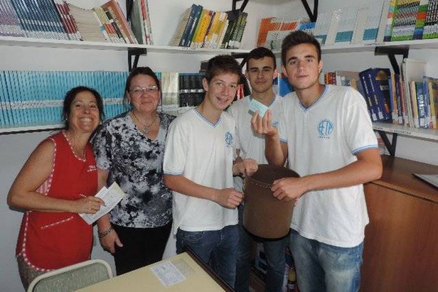 Sorteo EETP 298 - Foto FM Spacio