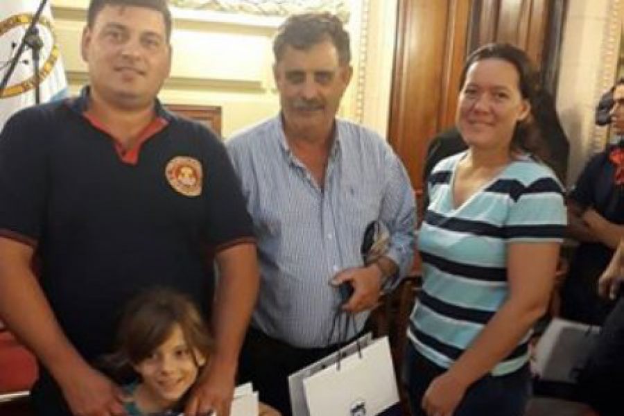 Maiza y Flia. con Ritter - Foto Comuna de Franck