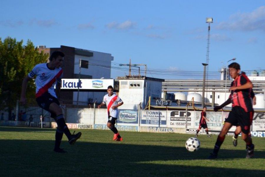 LEF Inferiores CAF vs ADJ - Foto FM Spacio