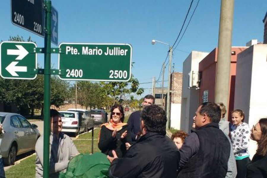 Homenaje a Mario Jullier - Foto FM Spacio