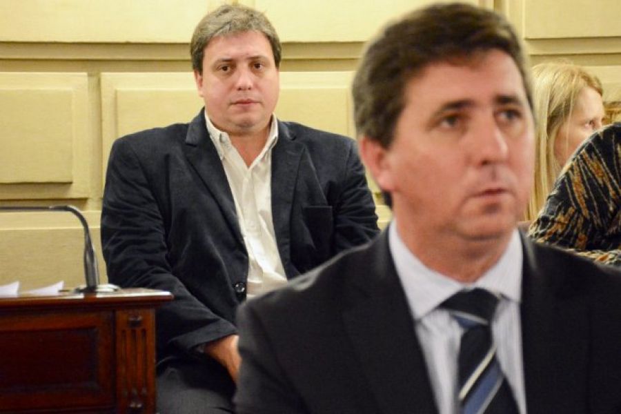Pirola en  la Camara de Senadores