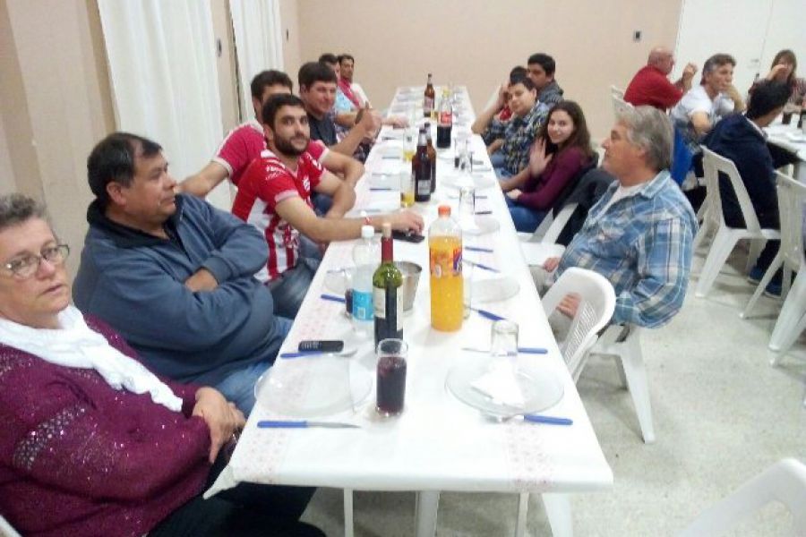 Cena Filial 15 de Abril - Foto FM Spacio