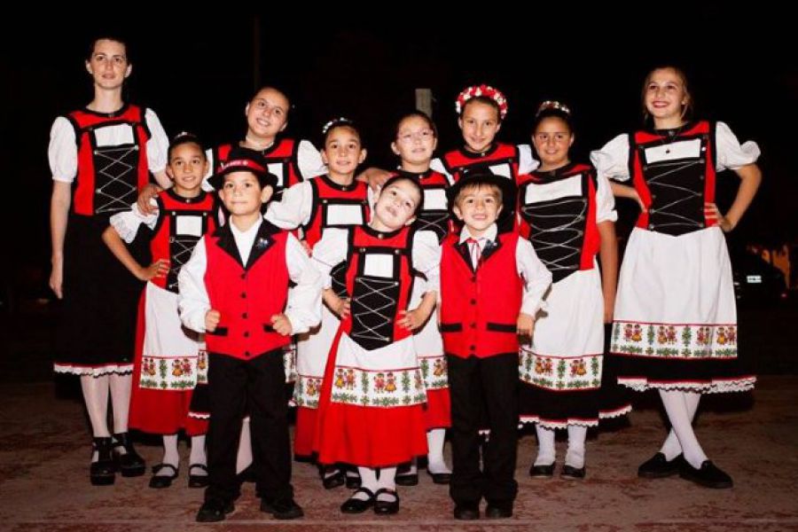 Cuerpo de baile infantil ASI