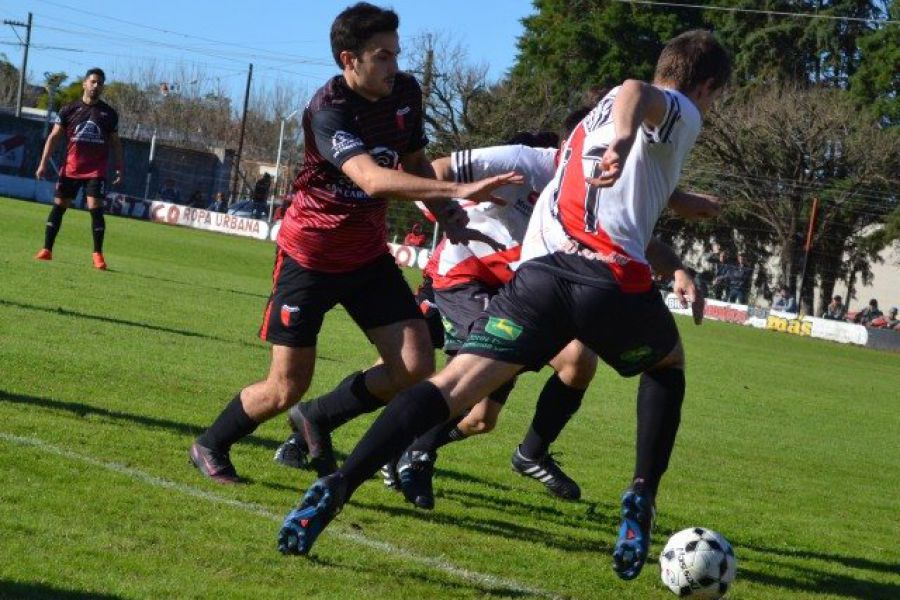 LEF Primera CCSC vs CAF - Foto FM Spacio