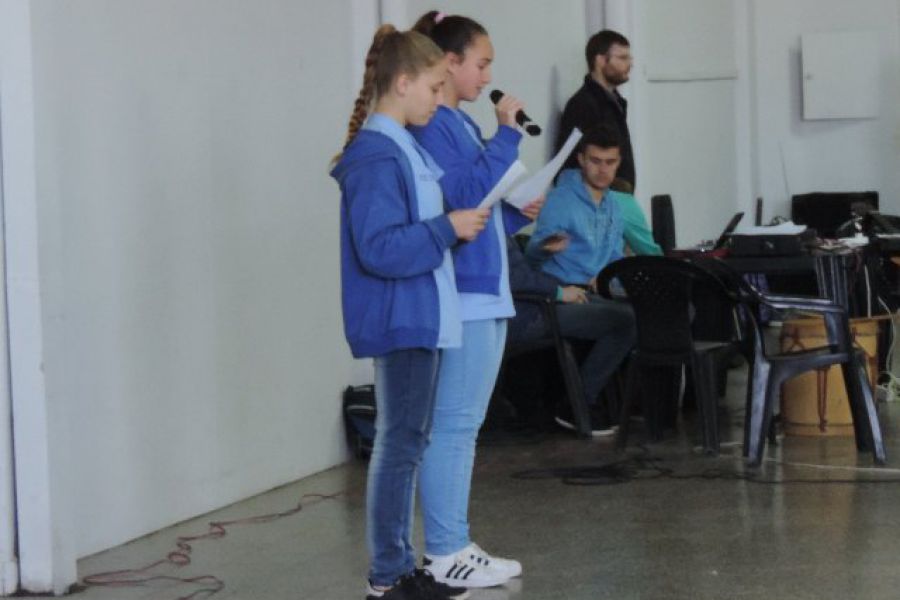 Acto Patrio de la 298 - Foto FM Spacio