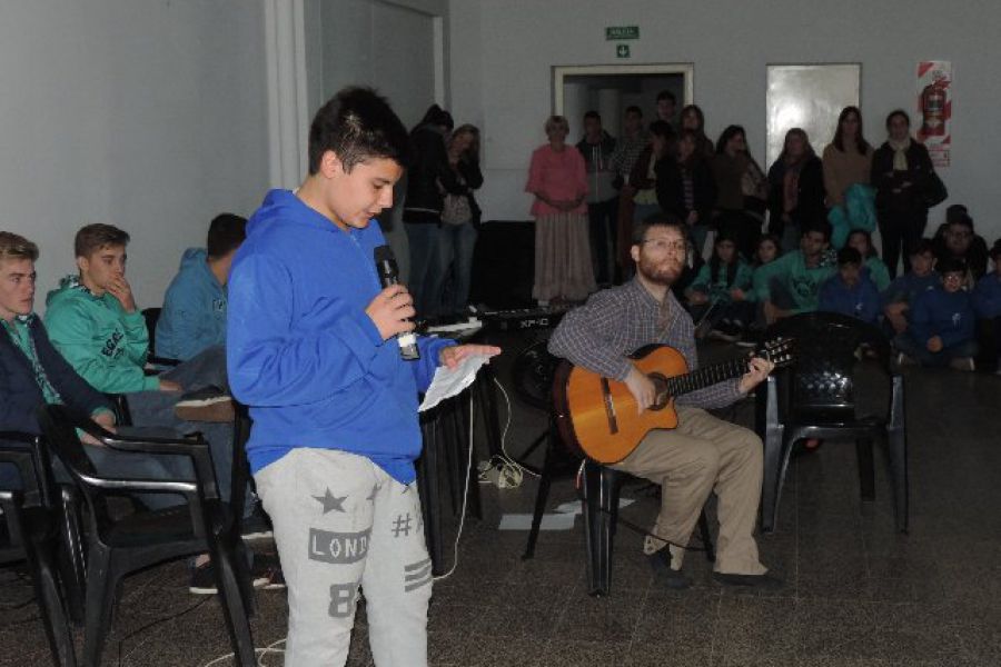 Acto Patrio de la 298 - Foto FM Spacio