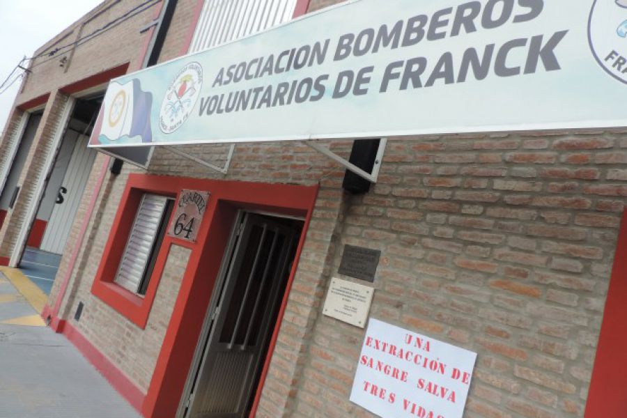 Sede Bomberos Voluntarios - Foto FM Spacio