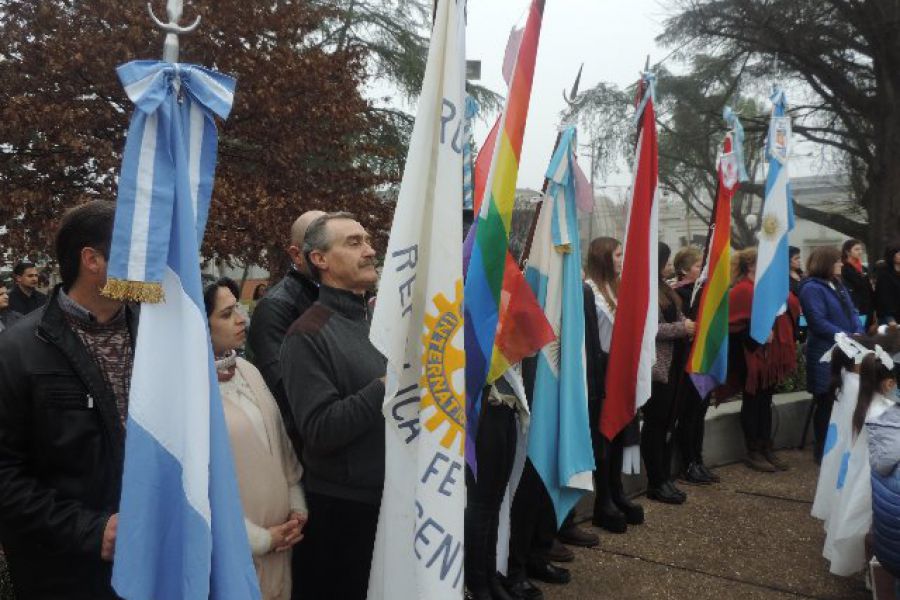 Acto por la Independencia - Foto FM Spacio